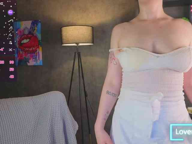 Ricki-Bloom's sex show image