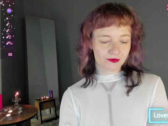 Ricki-Bloom's sex show image