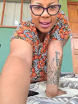 Изображение секс-шоу модели ExclusiveLeexx Изображение секс-шоу модели ExclusiveLeexx