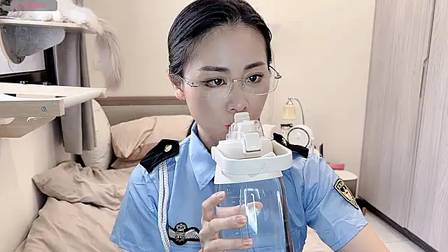 BabyOneDaily's sex show image