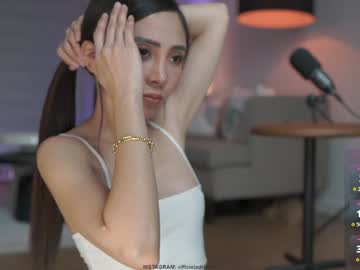Изображение секс-шоу модели belle_adrienne