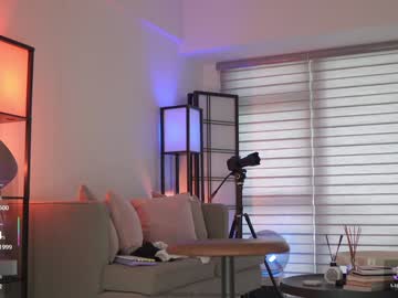 Изображение секс-шоу модели belle_adrienne Изображение секс-шоу модели belle_adrienne