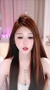 KKEHBYBA's sex show image