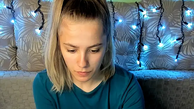 MaggieCake's sex show image