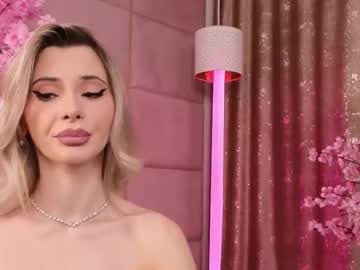 Изображение секс-шоу модели eleineblue Изображение секс-шоу модели eleineblue