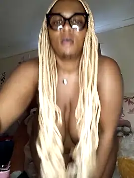 CocoBootyyy's sex show image