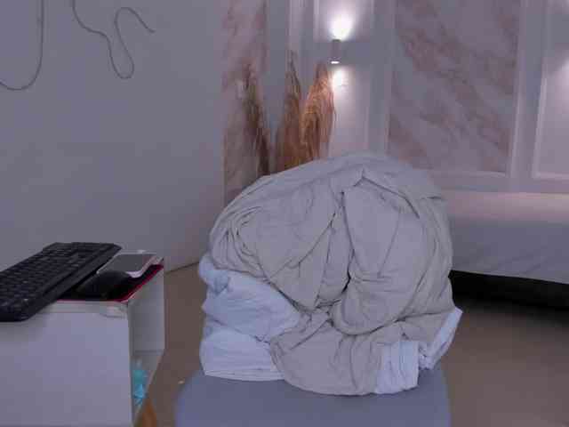 Pamela-78's sex show image Pamela-78's sex show image