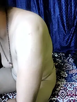 Изображение секс-шоу модели Bhabhihotyy09 Изображение секс-шоу модели Bhabhihotyy09