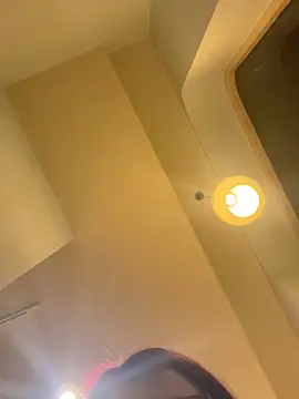 Изображение секс-шоу модели raen001 Изображение секс-шоу модели raen001