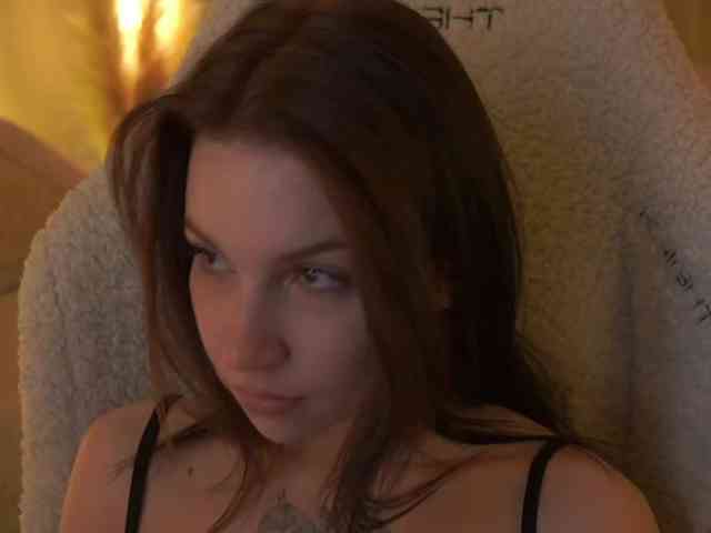 Изображение секс-шоу модели DrammaQueennnn Изображение секс-шоу модели DrammaQueennnn