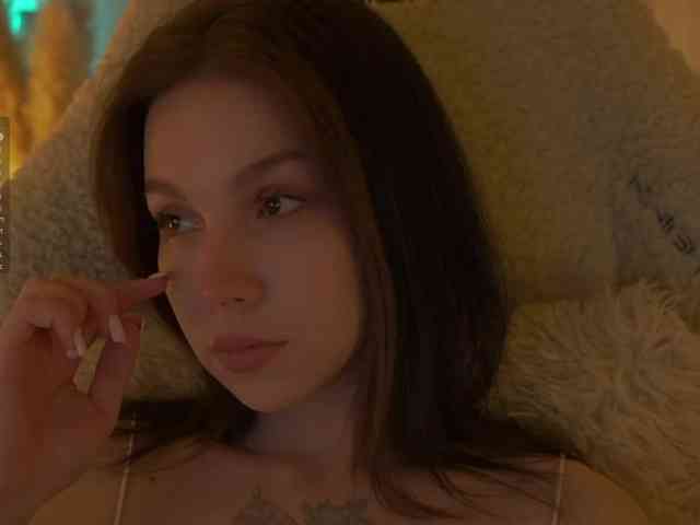 Изображение секс-шоу модели DrammaQueennnn Изображение секс-шоу модели DrammaQueennnn