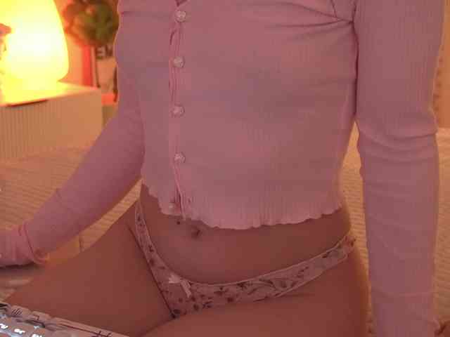 DrammaQueennnn's sex show image