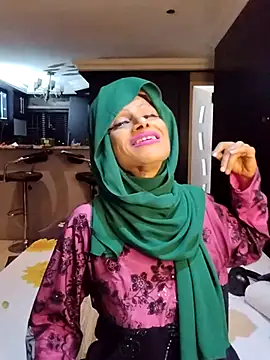 Изображение секс-шоу модели KamaLila Изображение секс-шоу модели KamaLila