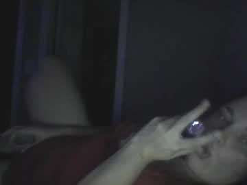 xsweetxgirl27x's sex show image