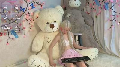 ViollaBoom's sex show image ViollaBoom's sex show image