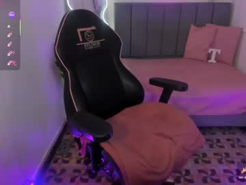 thiana_tay's sex show image