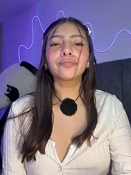Изображение секс-шоу модели D-Bunnyyy Изображение секс-шоу модели D-Bunnyyy