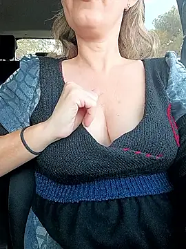 uber_babe's sex show image