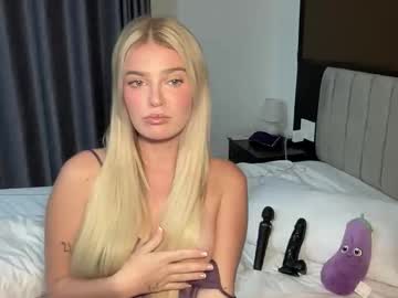 littlemaryjane19's sex show image littlemaryjane19's sex show image