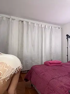 Samantha_e2's sex show image