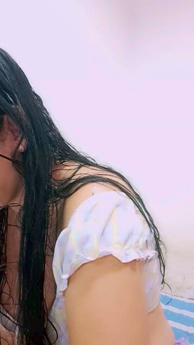 bella_milf1's sex show image