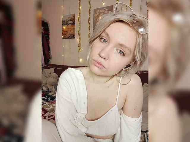 Tikoffka's sex show image Tikoffka's sex show image