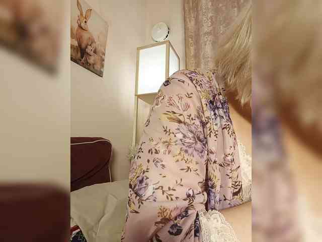 Tikoffka's sex show image