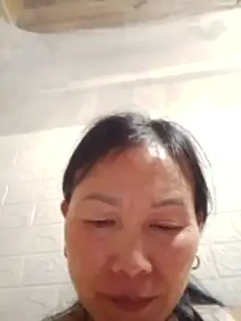 -Leio-56's sex show image