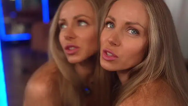 eva_fashionista's sex show image