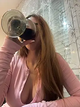 ItalianGirl's sex show image