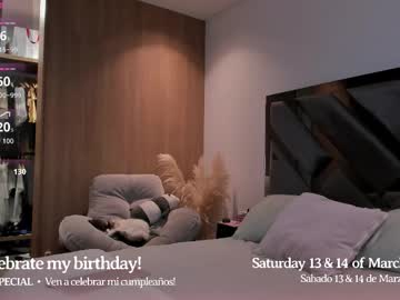 Изображение секс-шоу модели sophyamiller_15