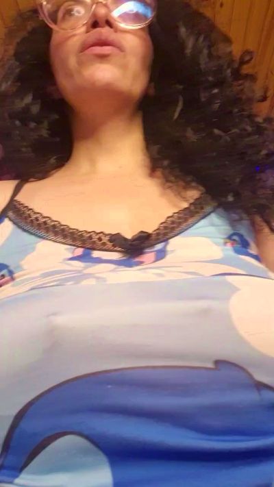 Sexshow-Bild von Lucci_Lovee Sexshow-Bild von Lucci_Lovee