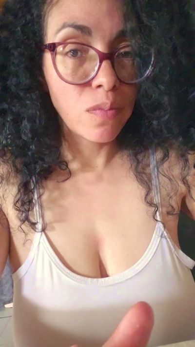 Sexshow-Bild von Lucci_Lovee Sexshow-Bild von Lucci_Lovee