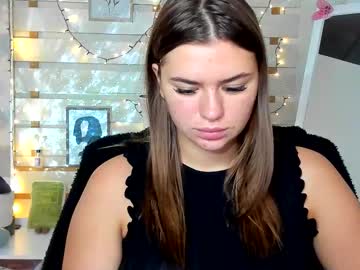 Изображение секс-шоу модели monika_youu