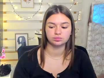 Изображение секс-шоу модели monika_youu