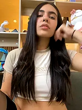 DaphneUwu's sex show image