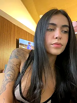 DaphneUwu's sex show image