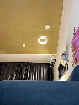 Изображение секс-шоу модели DaphneUwu