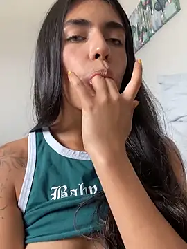 DaphneUwu's sex show image