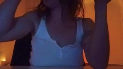 Larafoxok's sex show image
