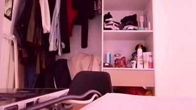 Larafoxok's sex show image