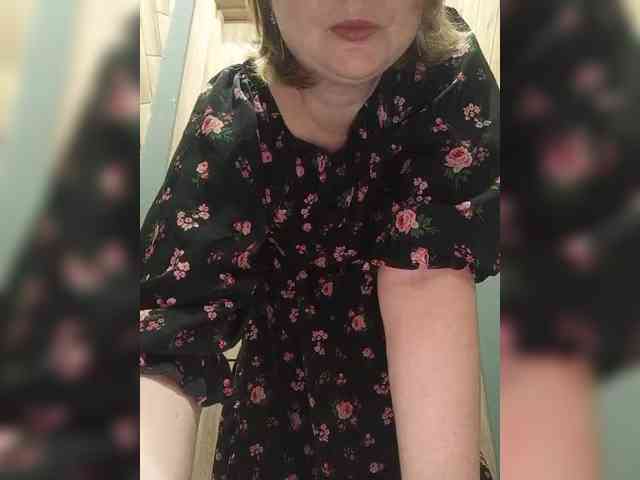 Lady-marshmallows's sex show image