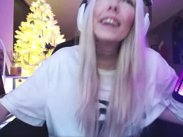 Sexshow-Bild von tinykylie Sexshow-Bild von tinykylie