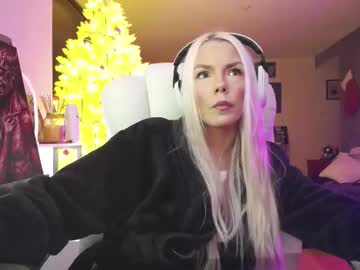 tinykylie's sex show image