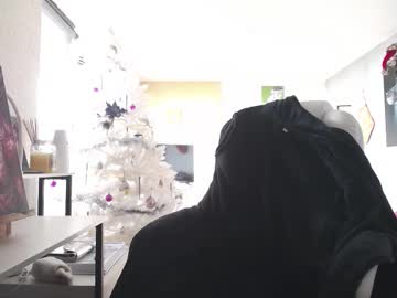 tinykylie's sex show image