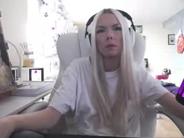 Sexshow-Bild von tinykylie