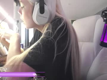 tinykylie's sex show image