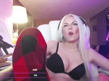 tinykylie's sex show image
