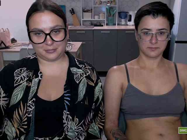 dreamteamgirls's sex show image