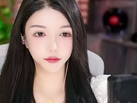 vv-77's sex show image